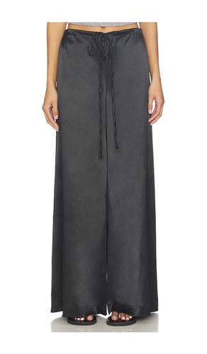 Oda Oversized Pants in . Taglia S/M. Also in M/L - Diana Milkanova Studio - Modalova