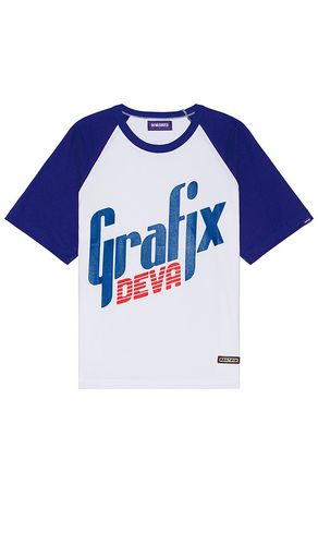 Camiseta en color talla M en - Blue. Talla M (también en L, S, XL/1X) - Deva States - Modalova