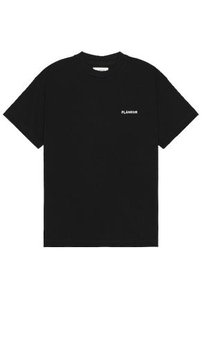 Essential T-shirt in . Size S, XL/1X, XXL/2X - FLANEUR - Modalova