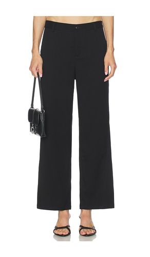 Andy Trouser in . Size S. Also in M - Geel - Modalova
