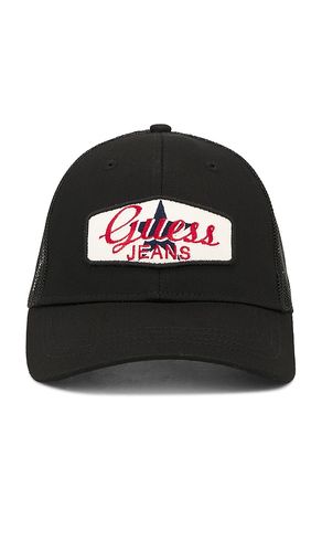 Patched Trucker Hat in - Guess Jeans - Modalova