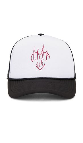 Flame Trucker Hat in - Gothicmochas - Modalova