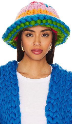 Block Colossal Knit Bucket Mushroom Hat in - Hope Macaulay - Modalova