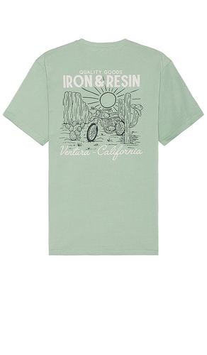 Desert Of Dream Tee in . Taglia S, XL/1X - Iron & Resin - Modalova