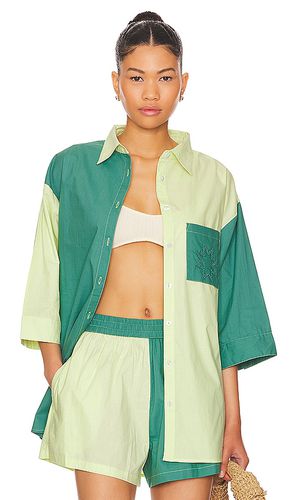 Camisa vacay en color verde talla L en - Green. Talla L (también en M) - It's Now Cool - Modalova