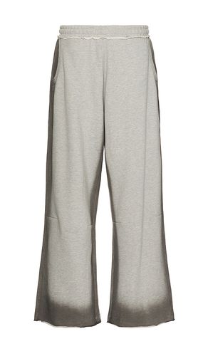 Spray monster joggers en color gris talla L en - Grey. Talla L (también en M, S, XL) - Jaded London - Modalova