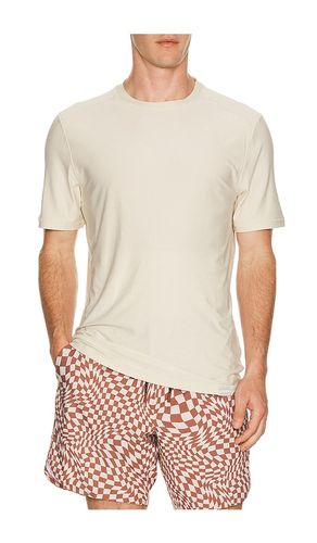 Aire tee in color nude size S (also in M, L, XL/1X) - Legends - Modalova