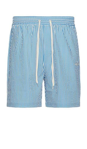 Stan stripe seersucker swim shorts en color azul talla S en & - Blue. Talla S (también en XL/1X) - Les Deux - Modalova