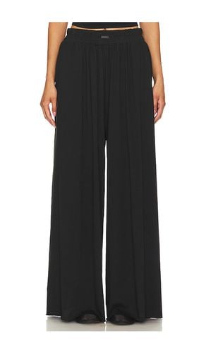 Organic Pima Wide Leg in . Taglia M, S, XS - LUNYA - Modalova