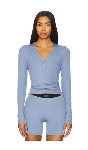 Soft Modal Rib V-neck Henley in . Size XS - LUNYA - Modalova