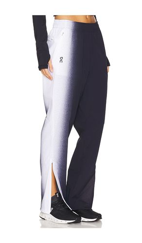 Court Track Pants in . Taglia S, XL - On - Modalova