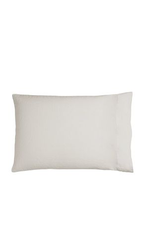 Linen Pillowcase Set in . Size STANDARD. Also in - Parachute - Modalova