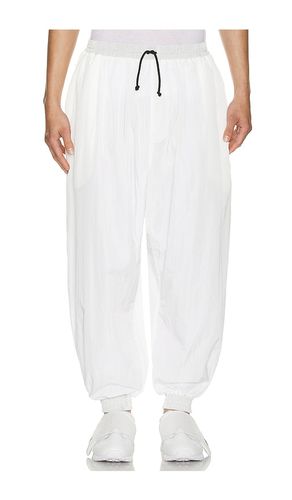 Pantalón en color talla L en - White. Talla L (también en M, S, XL/1X) - Reebok - Modalova