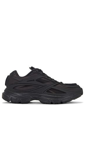 Zapatilla deportiva en color talla 7 en - Black. Talla 7 (también en 8, Mens 10/Womens 11.5, Mens 6.5/Womens 8, Mens 7.5/Wom - Reebok - Modalova