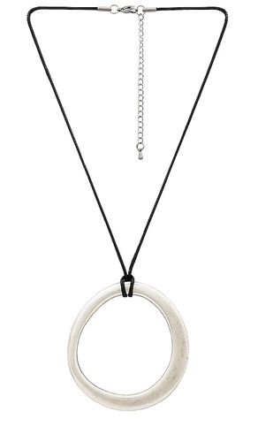 Collar con colgante circular en color metálico talla all en - Metallic Silver. Talla all - Streets Ahead - Modalova