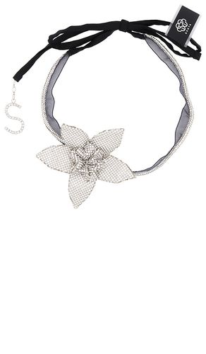 CHOKER MIT BLÜTE in - Santa Brands - Modalova