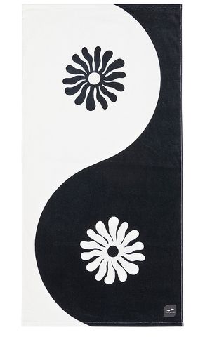Toalla botanical balance - black towel en color , blanco talla all en - Black,White. Talla all - Slowtide - Modalova