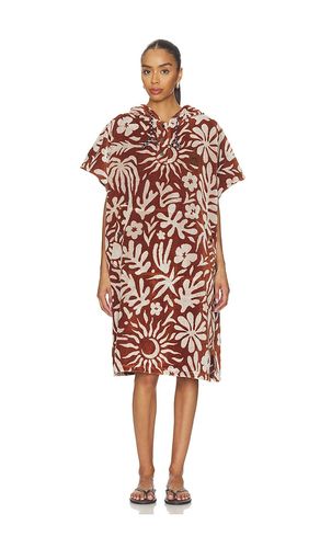 Sunny poncho in color brown size S-M (also in ) - Slowtide - Modalova