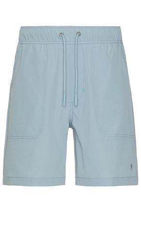 Bajada hybrid shorts en color azul talla L en - Blue. Talla L (también en M, S) - Sendero Provisions Co. - Modalova