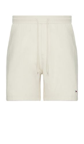 Beach fleece shorts en color crema talla L en - Cream. Talla L (también en M, XL/1X) - Tommy Jeans - Modalova