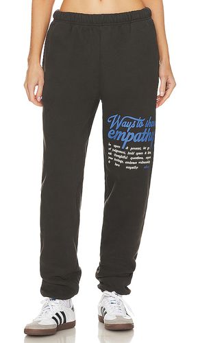 Pantalón deportivo ways to show empathy en color talla L/XL en - . Talla L/XL (también e - The Mayfair Group - Modalova