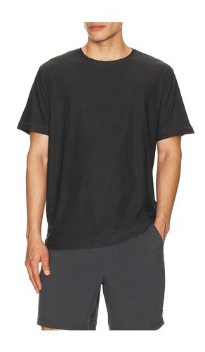 Strato Tech Tee in . Size L. Also in M, S, XL/1X, XXL/2X - Vuori - Modalova