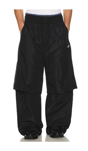 Triple Layered Track Pants in . Size L. Also in M, S, XL/1X - WE11DONE - Modalova