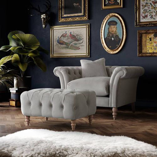 The Mayfair Footstool Velvet Chalk - The Great Sofa Company - Modalova