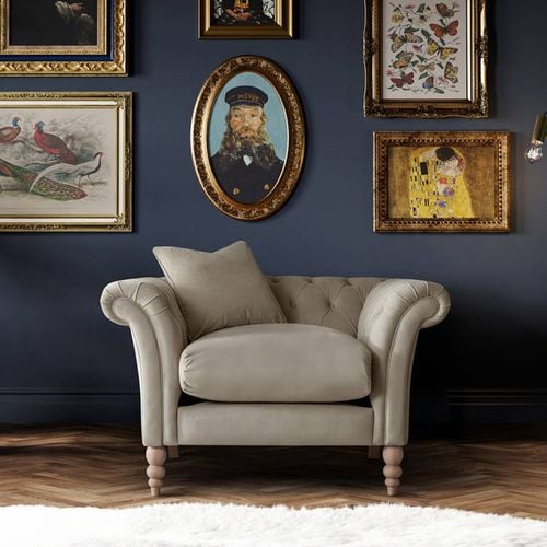 The Mayfair Arm Chair Velvet Putty - The Great Sofa Company - Modalova