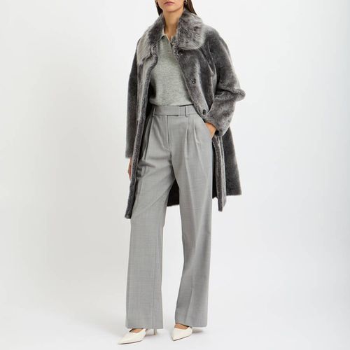 Grey Cocoon Shearling Coat - Max and Zac London - Modalova