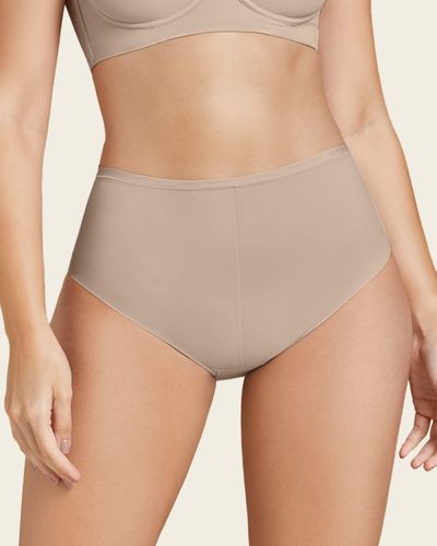 Braga Clásica Invisible con Ajuste Perfecto - Leonisa - Modalova