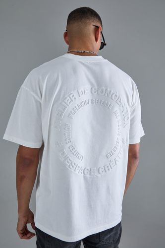 Oversized Extended Neck Circle Embossed T-shirt - - M - boohooMAN - Modalova