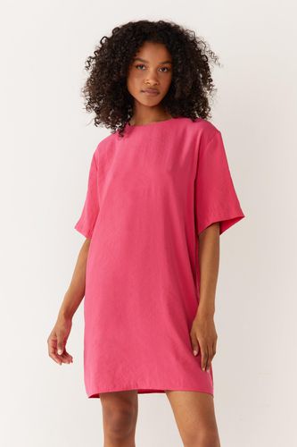 Womens Short Sleeve Textured T-shirt Dress - - 6 - Warehouse - Modalova