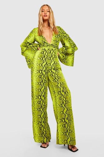 Womens Tall Neon Snakeskin Print Plunge Ruffle Wide Leg Jumpsuit - - 6 - boohoo - Modalova