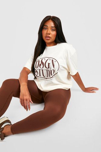 Womens Plus Dsgn Studio Chest Print Oversized T-shirt - - 20 - boohoo - Modalova
