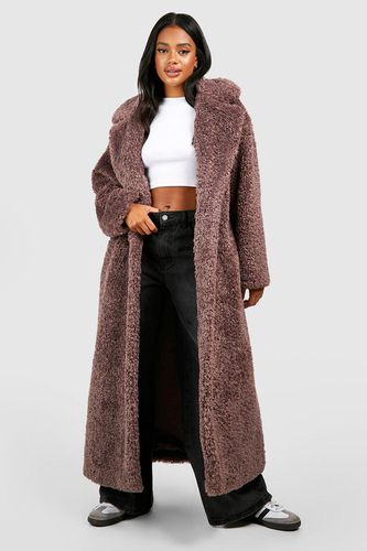 Womens Textured Maxi Fur Coat - - 10 - boohoo - Modalova