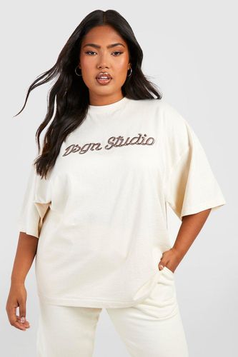 Womens Plus 3d Embroidery Oversized T-shirt - - 18 - boohoo - Modalova