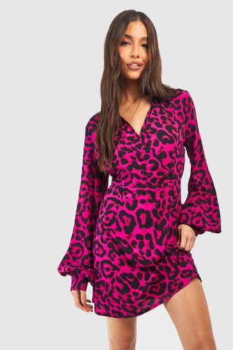 Womens Leopard Mini Shirt Dress - - 10 - boohoo - Modalova