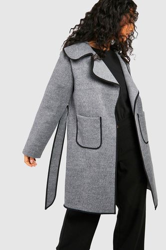 Womens Contrast Detail Belted Wool Look Coat - - 10 - boohoo - Modalova