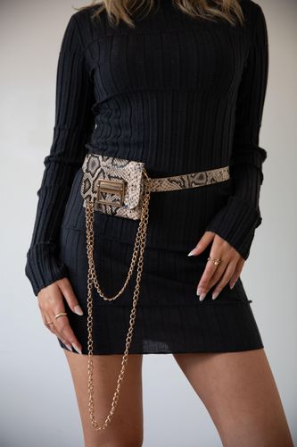 Womens Faux Croc Belt with Detachable Bag and Chain - - One Size - NastyGal UK (+IE) - Modalova