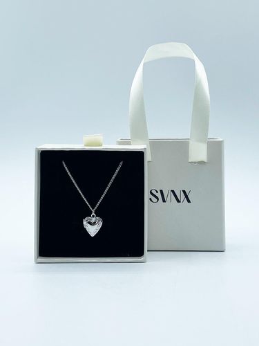 Womens Small Heart Locket Necklace in Silver - - One Size - SVNX - Modalova