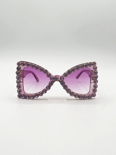 Womens Oversized Triangular Crystal Gem Sunglasses in - One Size - SVNX - Modalova