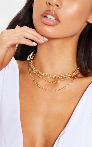 Womens Gold Triple Chain Short Necklace - - One Size - NastyGal UK (+IE) - Modalova
