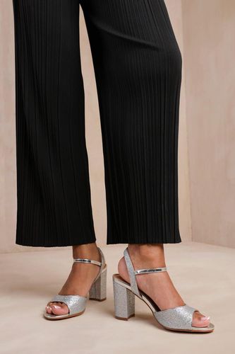 Womens 'Florence' Wide Fit Mid High Heels With Ankle Strap - - 8 - NastyGal UK (+IE) - Modalova