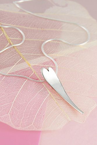 Womens Small Curved Sterling Silver Heart Pendant Necklace - - One Size - Otis Jaxon London - Modalova