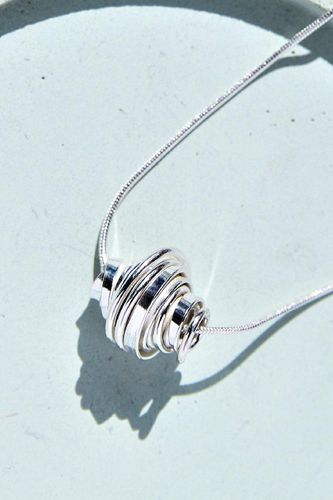 Womens Coiled Sterling Silver Pendant Necklace - - One Size - NastyGal UK (+IE) - Modalova