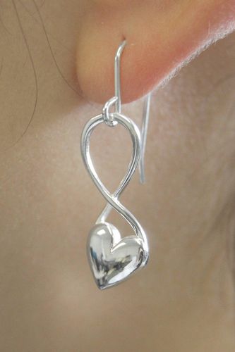 Womens Sterling Silver Puffed Heart Infinity Drop Earrings - - One Size - NastyGal UK (+IE) - Modalova