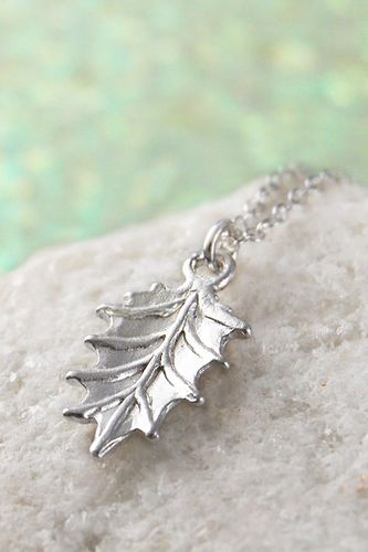 Womens Holly Leaf Sterling Silver Christmas Necklace - - One Size - Otis Jaxon London - Modalova