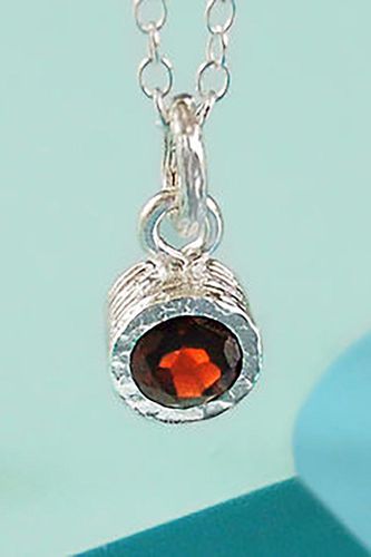 Womens Garnet January Birthstone Sterling Silver Pendant Necklace - - One Size - NastyGal UK (+IE) - Modalova