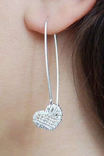 Womens Sterling Silver Woven Heart Long Drop Earrings - - One Size - Otis Jaxon London - Modalova